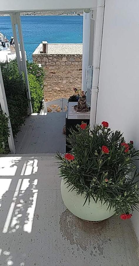 Ornella'S & Laura'S Secret Place Livadia  Dış mekan fotoğraf